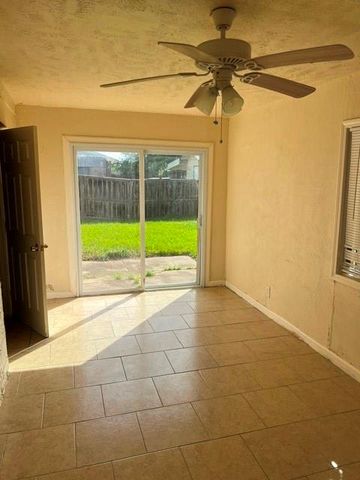 15607 Summer Briar Court, Missouri City, TX 77489