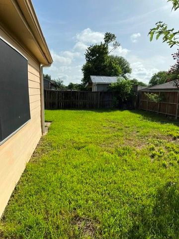 15607 Summer Briar Court, Missouri City, TX 77489