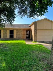 15607 Summer Briar Court, Missouri City, TX 77489