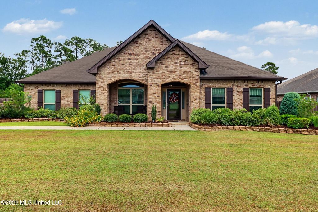 13420 Durham Lane, Biloxi, MS 39532