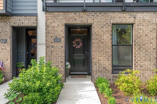 4346 Dominion Forest Cir, Glen Allen, VA 23060