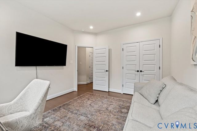 4346 Dominion Forest Cir, Glen Allen, VA 23060