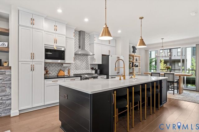 4346 Dominion Forest Cir, Glen Allen, VA 23060