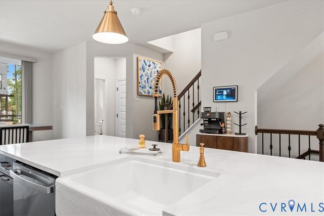 4346 Dominion Forest Cir, Glen Allen, VA 23060