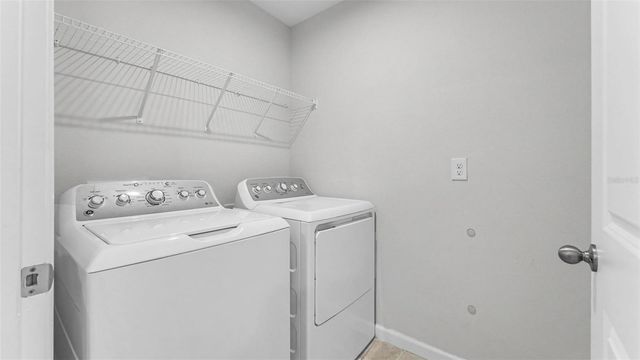 2075 AIREDALE WAY, Lake Alfred, FL 33850