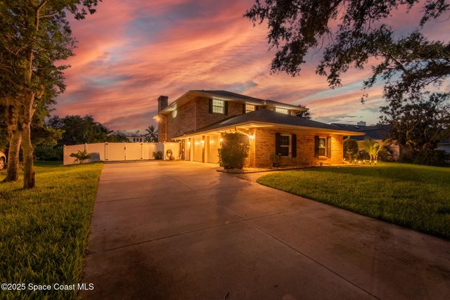 138 Windward Way, Indian Harbour Beach, FL 32937