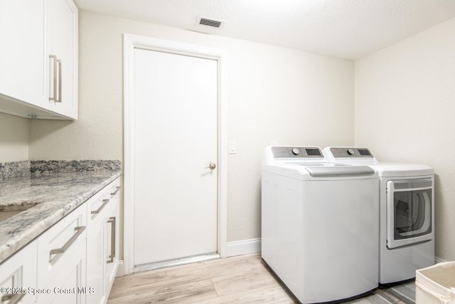 138 Windward Way, Indian Harbour Beach, FL 32937