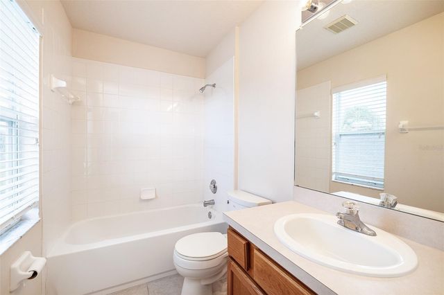 11328 MISTY ISLE LANE, Riverview, FL 33579