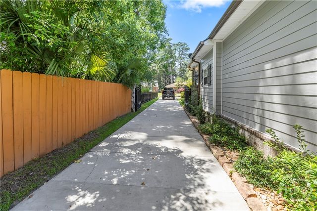 28 Alpine Drive, Savannah, GA 31405