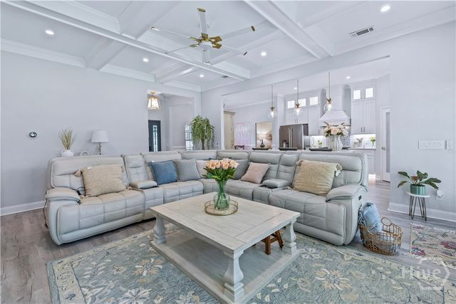28 Alpine Drive, Savannah, GA 31405