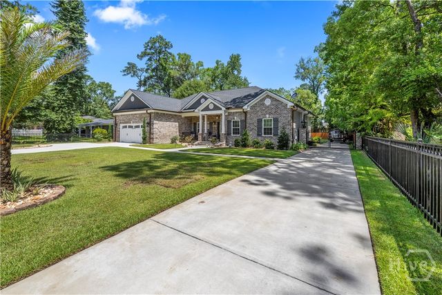 28 Alpine Drive, Savannah, GA 31405