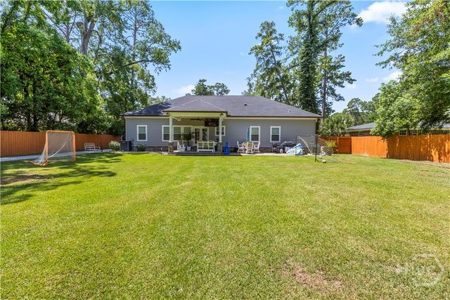 28 Alpine Drive, Savannah, GA 31405