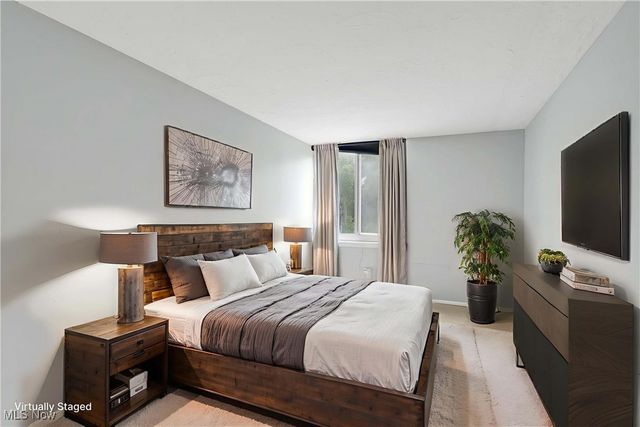 12900 Lake Avenue 321, Lakewood, OH 44107