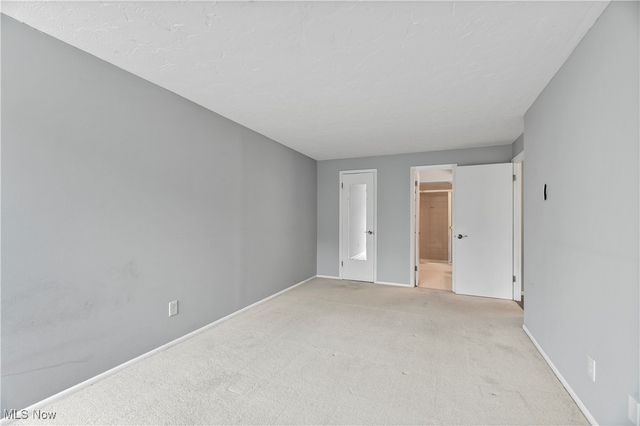 12900 Lake Avenue 321, Lakewood, OH 44107