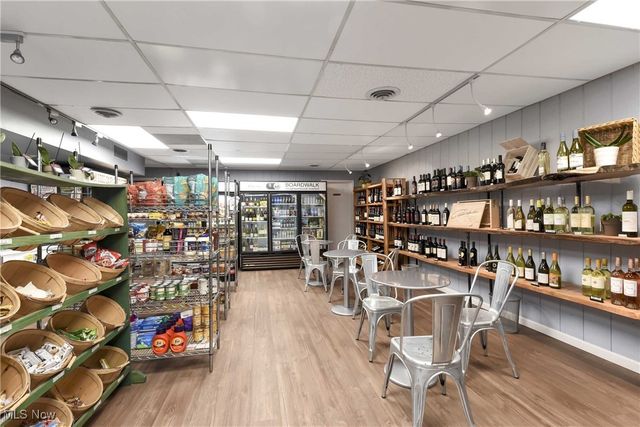 12900 Lake Avenue 321, Lakewood, OH 44107