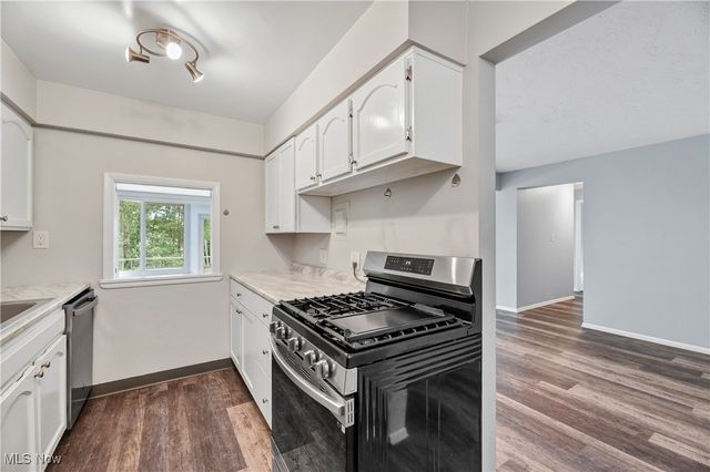 12900 Lake Avenue 321, Lakewood, OH 44107