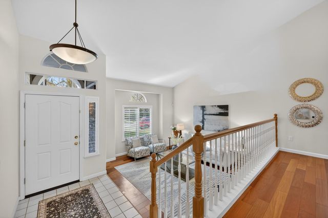 11909 Rising Sun Way, Gold River, CA 95670