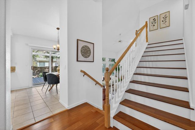 11909 Rising Sun Way, Gold River, CA 95670