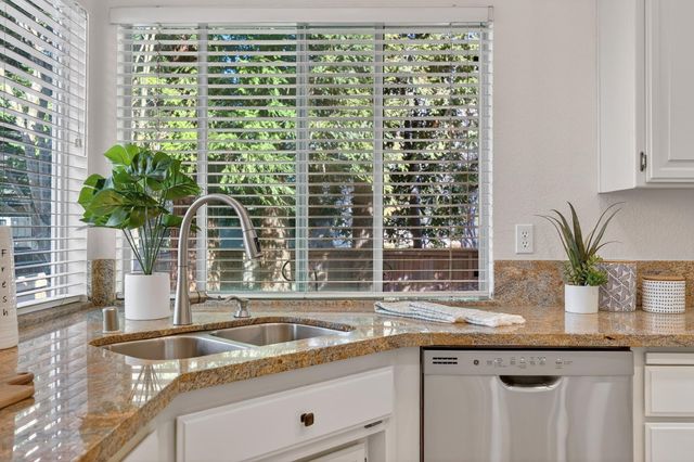 11909 Rising Sun Way, Gold River, CA 95670