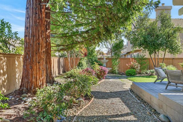 11909 Rising Sun Way, Gold River, CA 95670