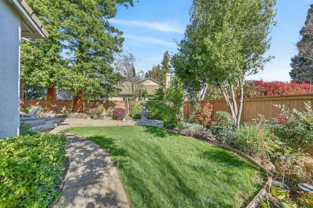 11909 Rising Sun Way, Gold River, CA 95670