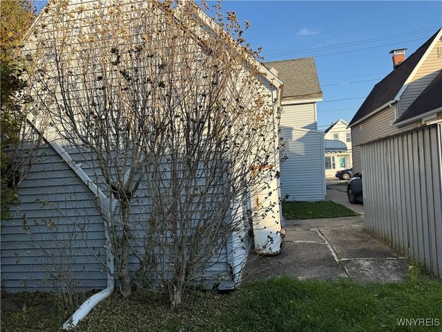 194 Halstead Avenue, Cheektowaga, NY 14212
