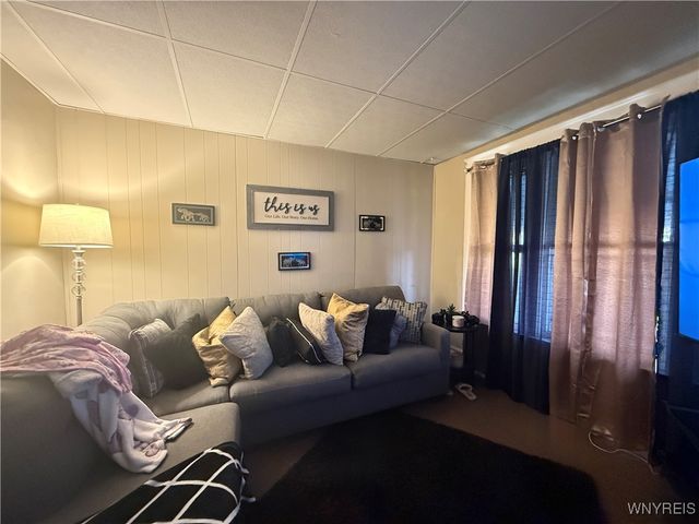 194 Halstead Avenue, Cheektowaga, NY 14212