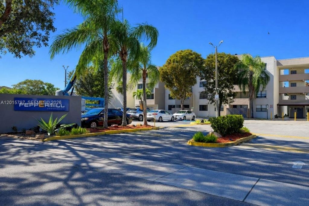 8002 SW 149th Ave B310, Miami, FL 33193
