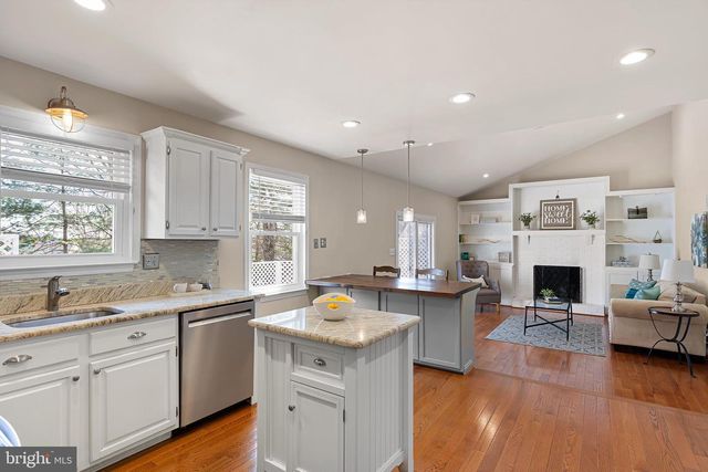 820 PLUMTRY DR, West Chester, PA 19382