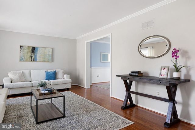 820 PLUMTRY DR, West Chester, PA 19382