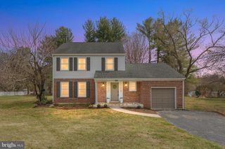 820 PLUMTRY DR, West Chester, PA 19382
