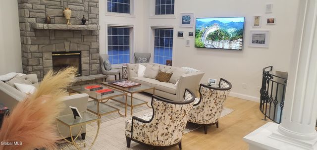 2820 Balltown Road, Niskayuna, NY 12309