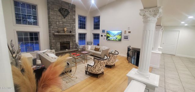 2820 Balltown Road, Niskayuna, NY 12309