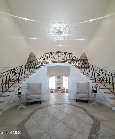 2820 Balltown Road, Niskayuna, NY 12309