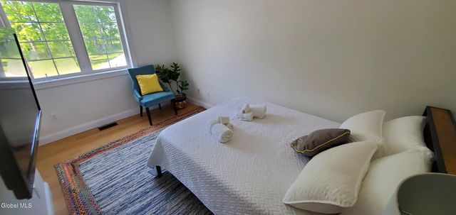 2820 Balltown Road, Niskayuna, NY 12309