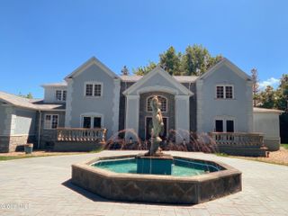 2820 Balltown Road, Niskayuna, NY 12309