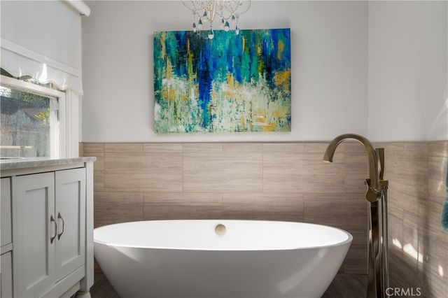 3642 Larchwood Place, Riverside, CA 92506