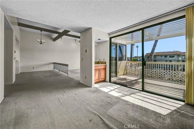 4513 Cove Drive 17, Carlsbad, CA 92008