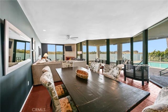 4513 Cove Drive 17, Carlsbad, CA 92008