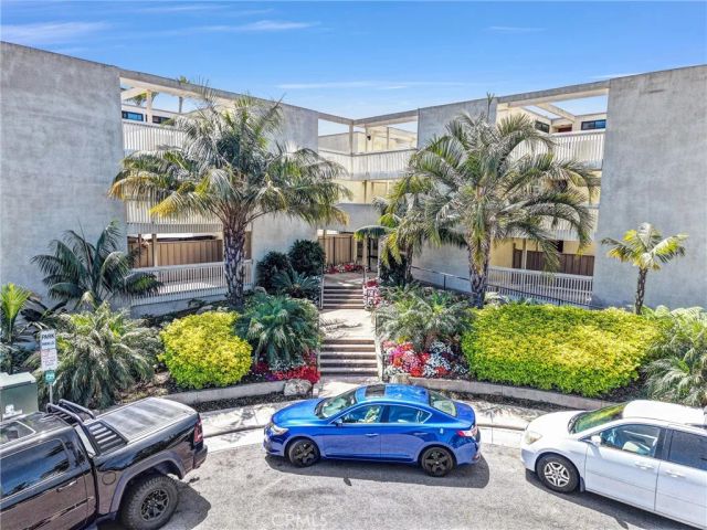 4513 Cove Drive 17, Carlsbad, CA 92008