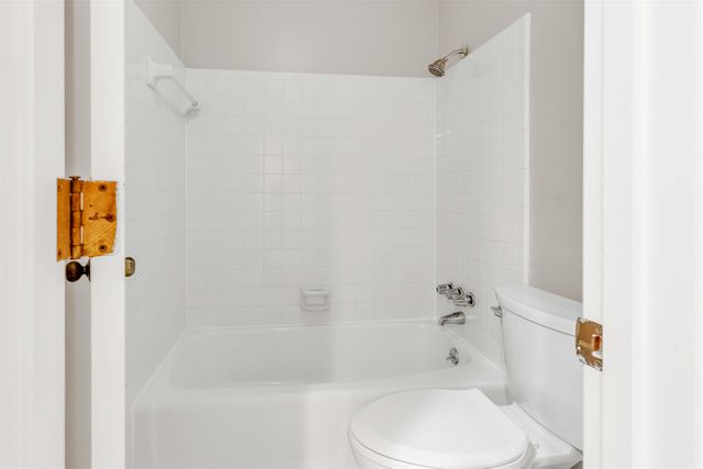 1623 HOLLY HILL CV, Germantown, TN 38138