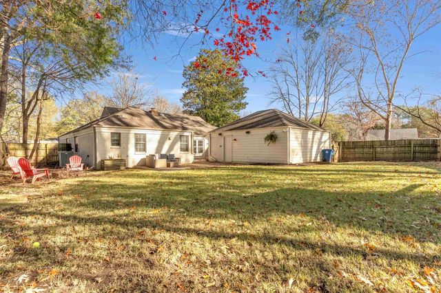 1623 HOLLY HILL CV, Germantown, TN 38138