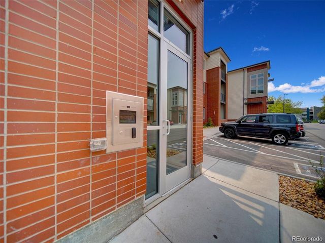 14351 E Tennessee Avenue 201, Aurora, CO 80012
