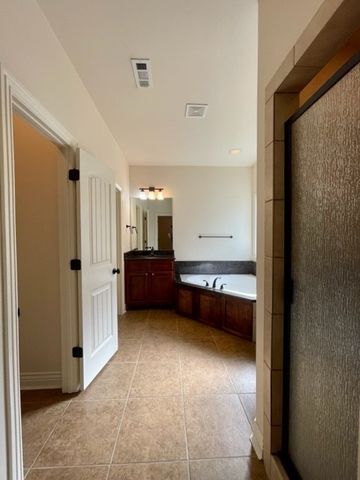 4502 SW Swinton Drive, Bentonville, AR 72713
