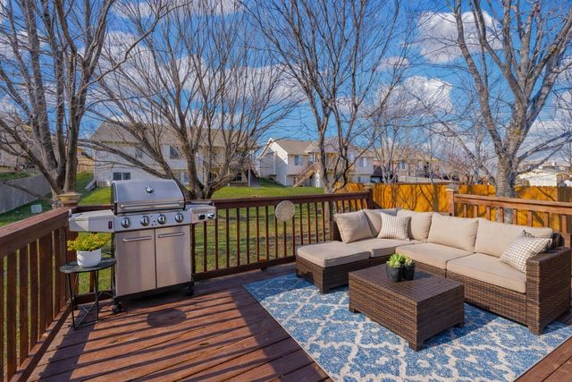 8615 W Brookview St, Wichita, KS 67205