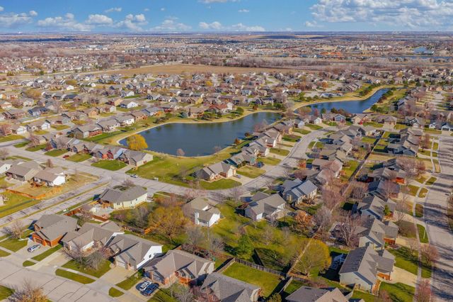 8615 W Brookview St, Wichita, KS 67205