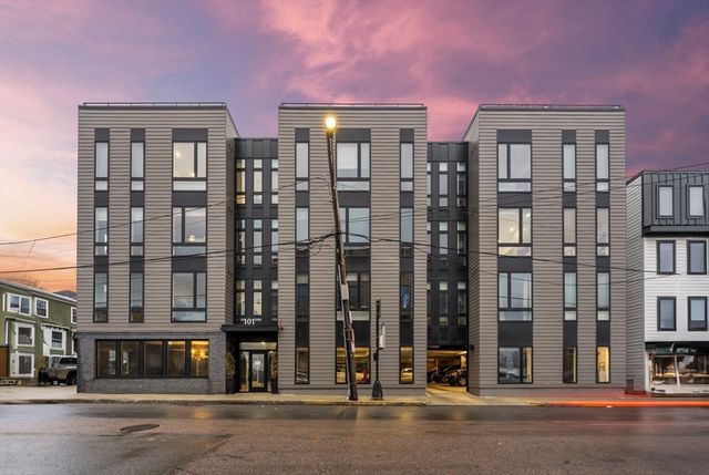 101 Condor St 301 A, Boston, MA 02128
