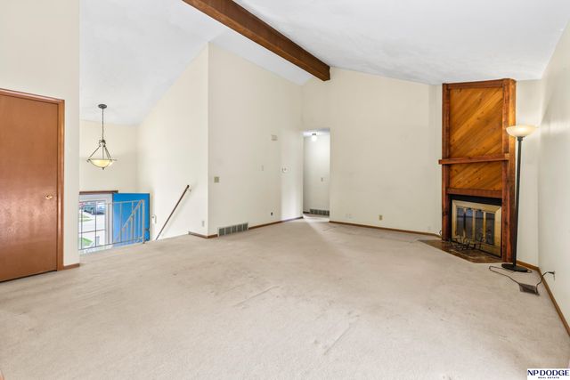 2005 Whitted Drive, Bellevue, NE 68123