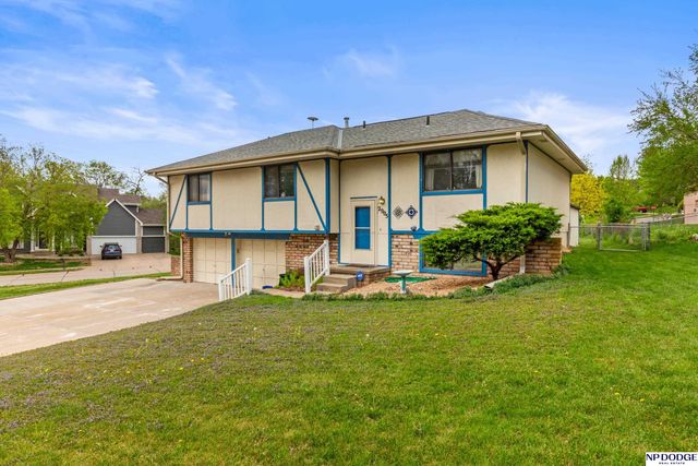 2005 Whitted Drive, Bellevue, NE 68123