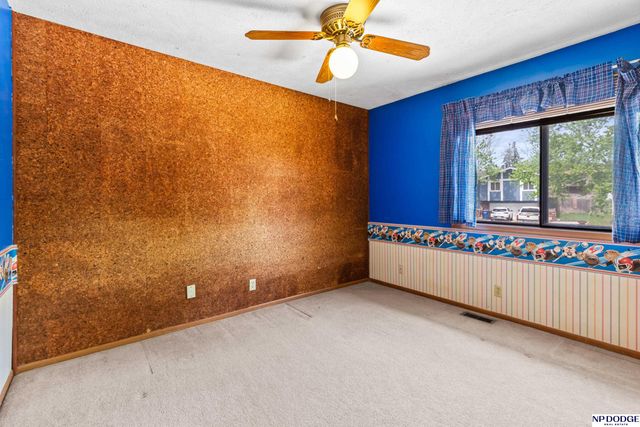2005 Whitted Drive, Bellevue, NE 68123